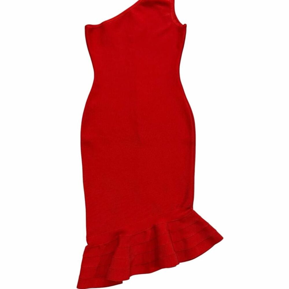 Donna Richardson red one shoulder dress with ruffle hem